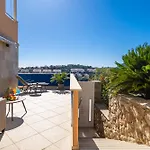 شقة Terrace, View & Barbecue دوبروفينك