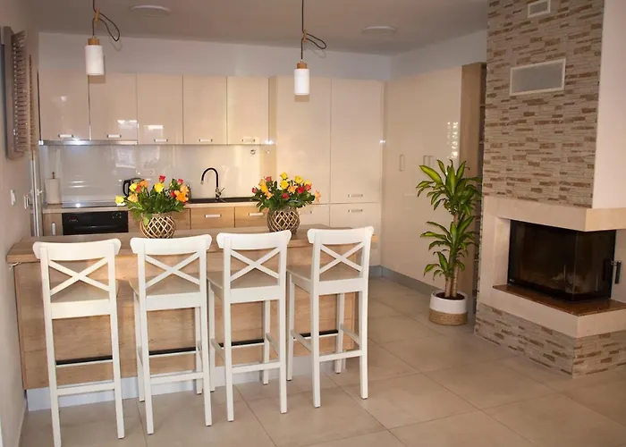 Terrace, View & Barbecue דוברובניק