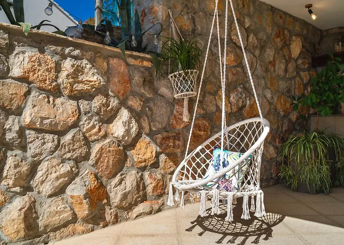 Terrace, View & Barbecue Дубровник